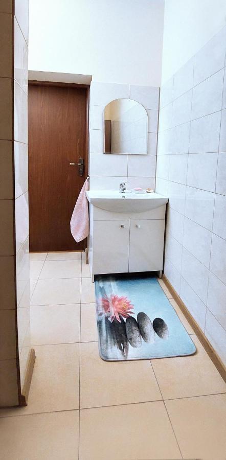 Apartamenty Gorki Male Tuszyn Ngoại thất bức ảnh