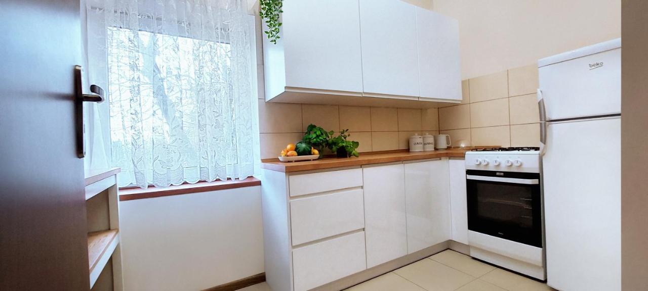 Apartamenty Gorki Male Tuszyn Ngoại thất bức ảnh