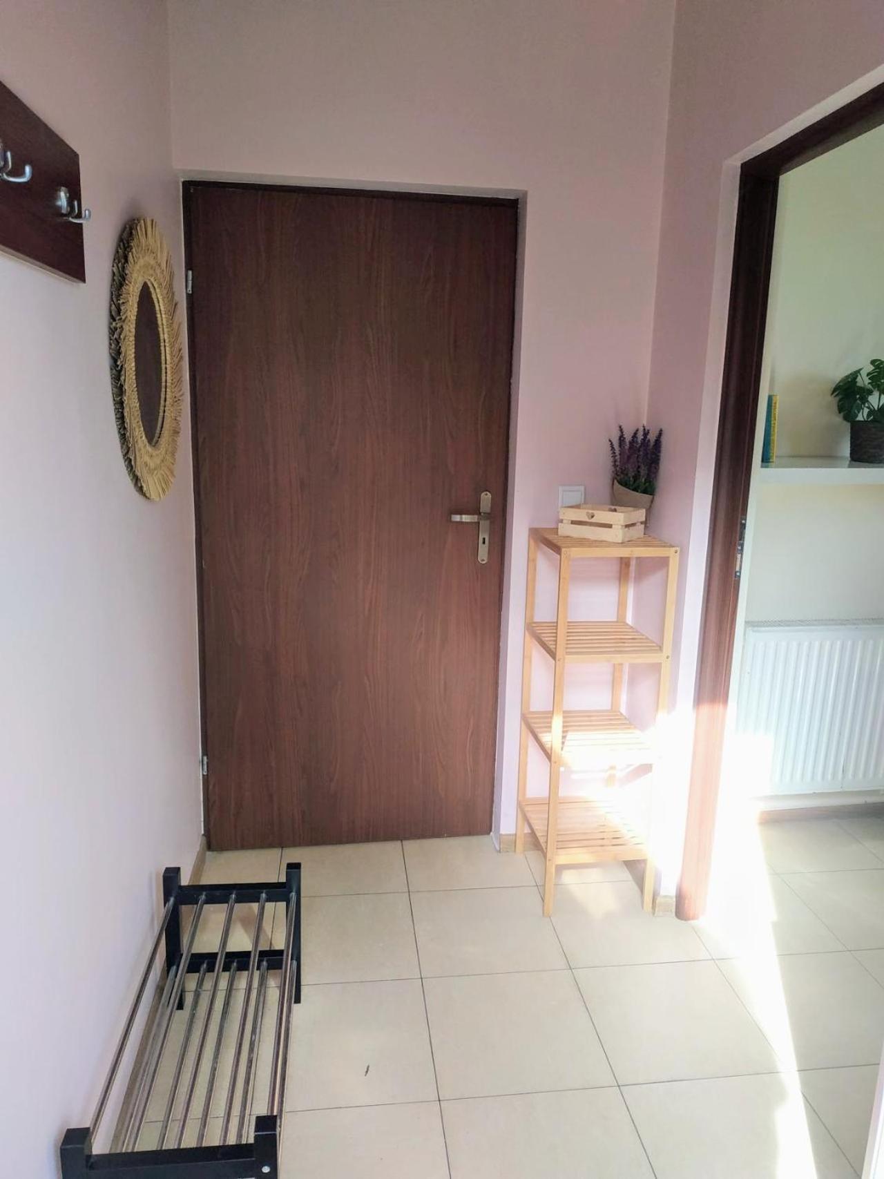 Apartamenty Gorki Male Tuszyn Ngoại thất bức ảnh
