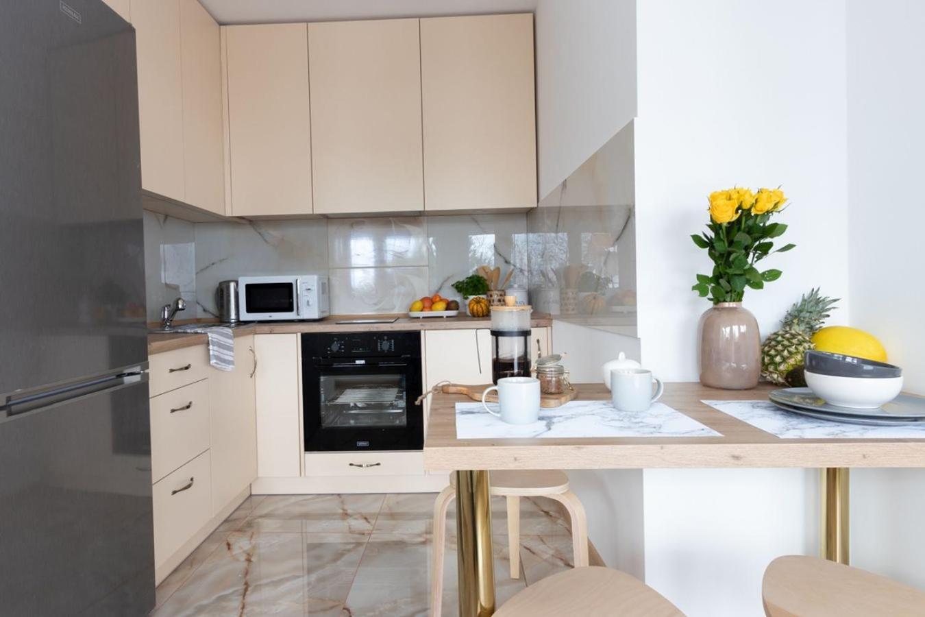 Apartamenty Gorki Male Tuszyn Ngoại thất bức ảnh